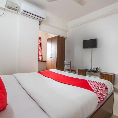 Hotel Oyo 68189 Durga Deluxe Bengaluru Zewnętrze zdjęcie